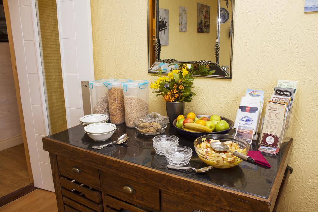 Bed and Breakfast Eagle Heights Инишкрон Экстерьер фото