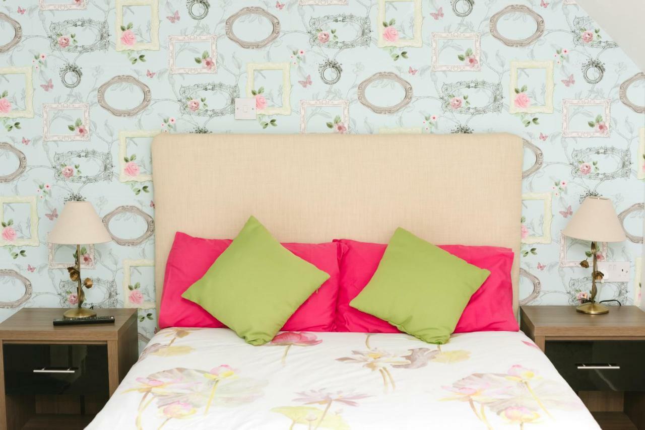 Bed and Breakfast Eagle Heights Инишкрон Экстерьер фото